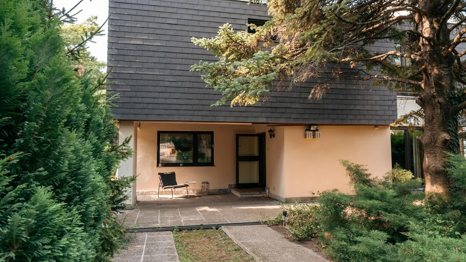 Big Quiet Villa With Garden And Pool Vienna