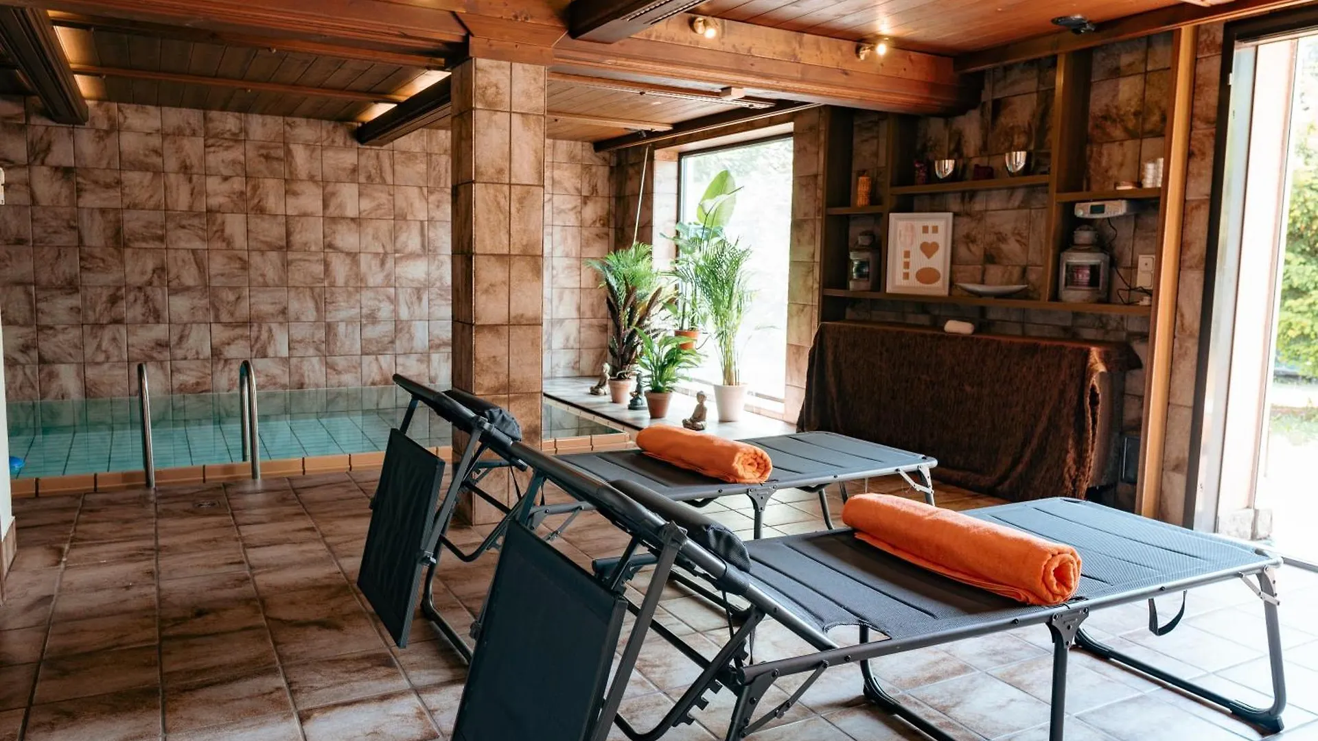 Big Quiet Villa With Garden And Pool Vienna Austria