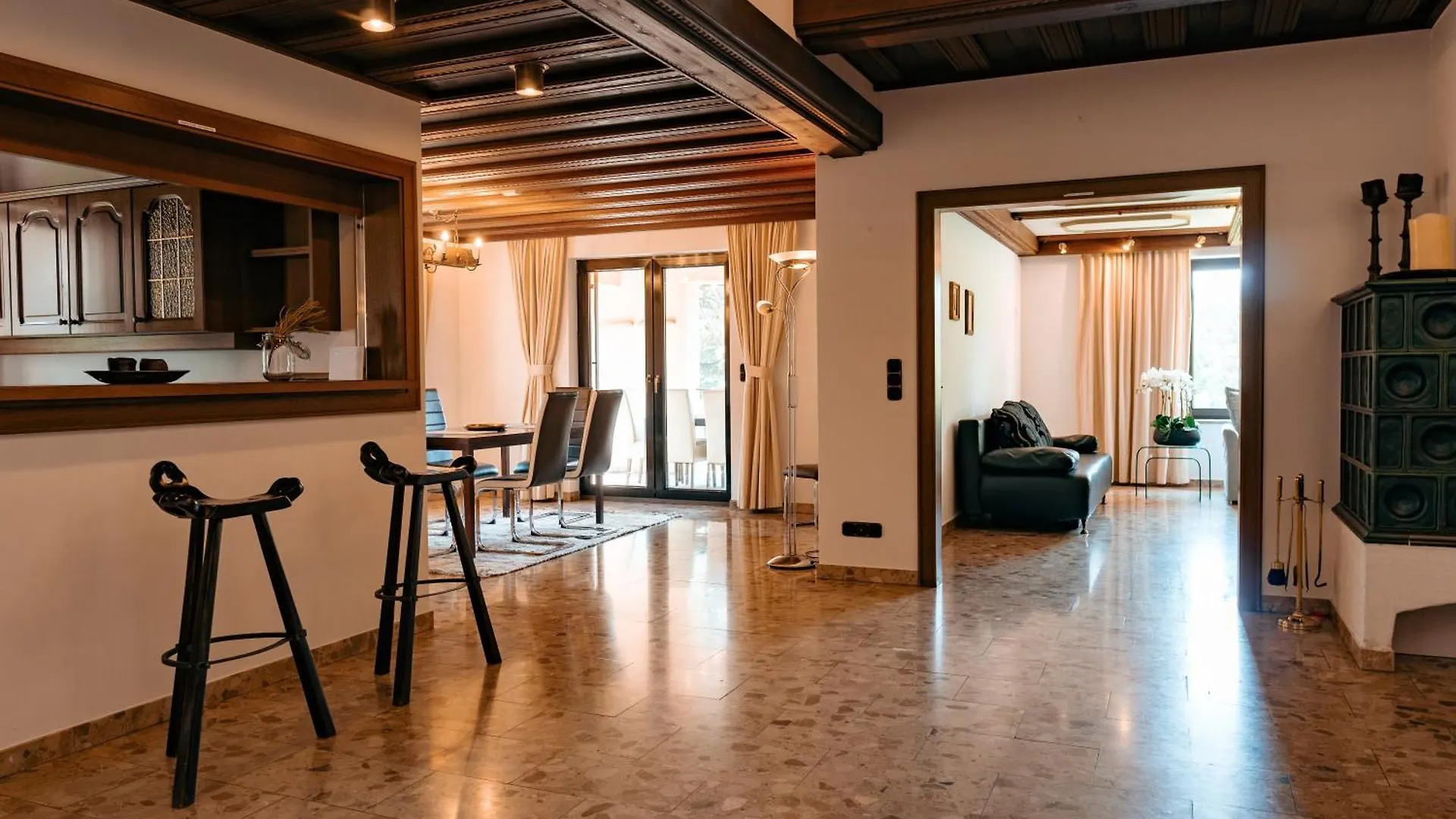 Big Quiet Villa With Garden And Pool Vienna 0*,  Austria