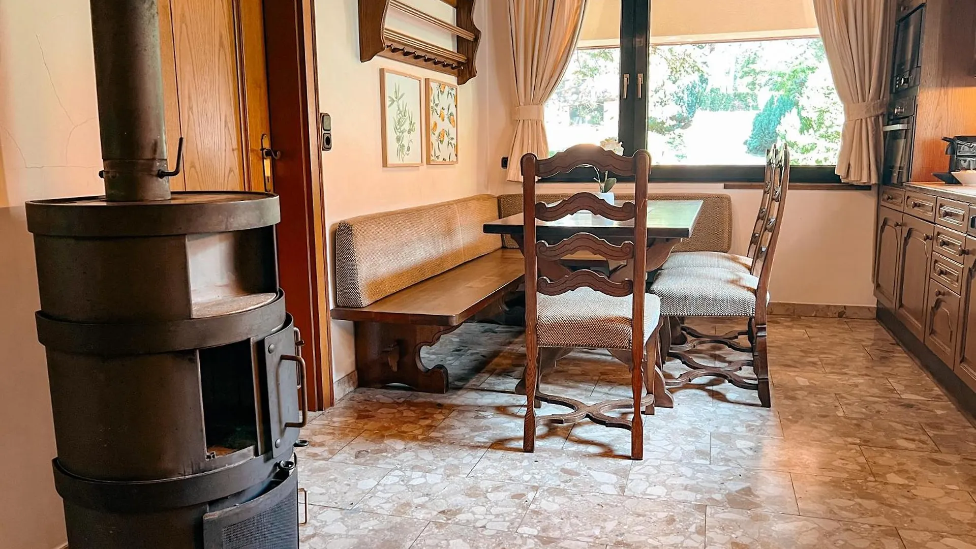 Big Quiet Villa With Garden And Pool Vienna